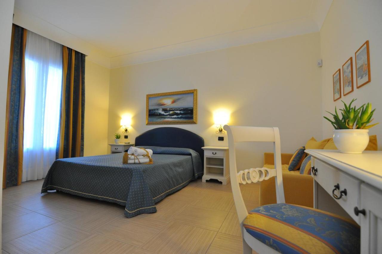 Villa Marcella Room Порто Чезарео Екстериор снимка